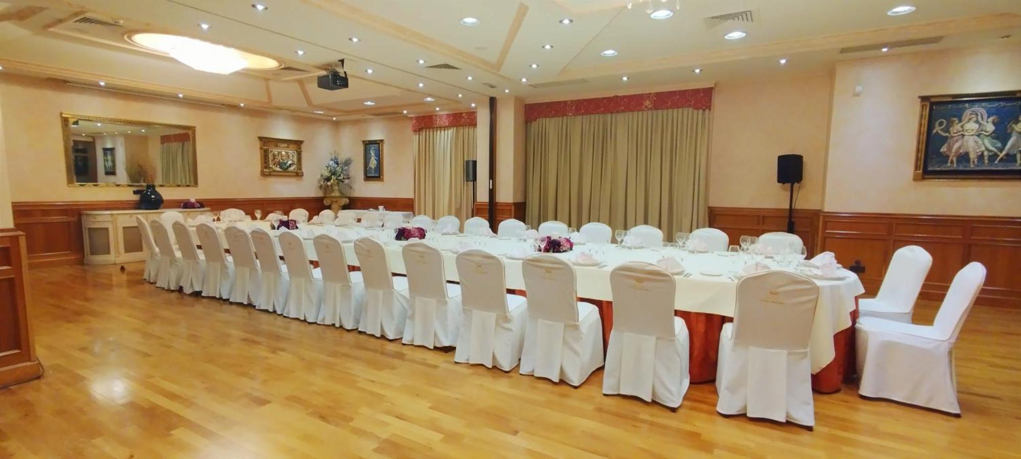 Hotel Conde Ansurez By Almia Hoteles บายาโดลิด ภายนอก รูปภาพ