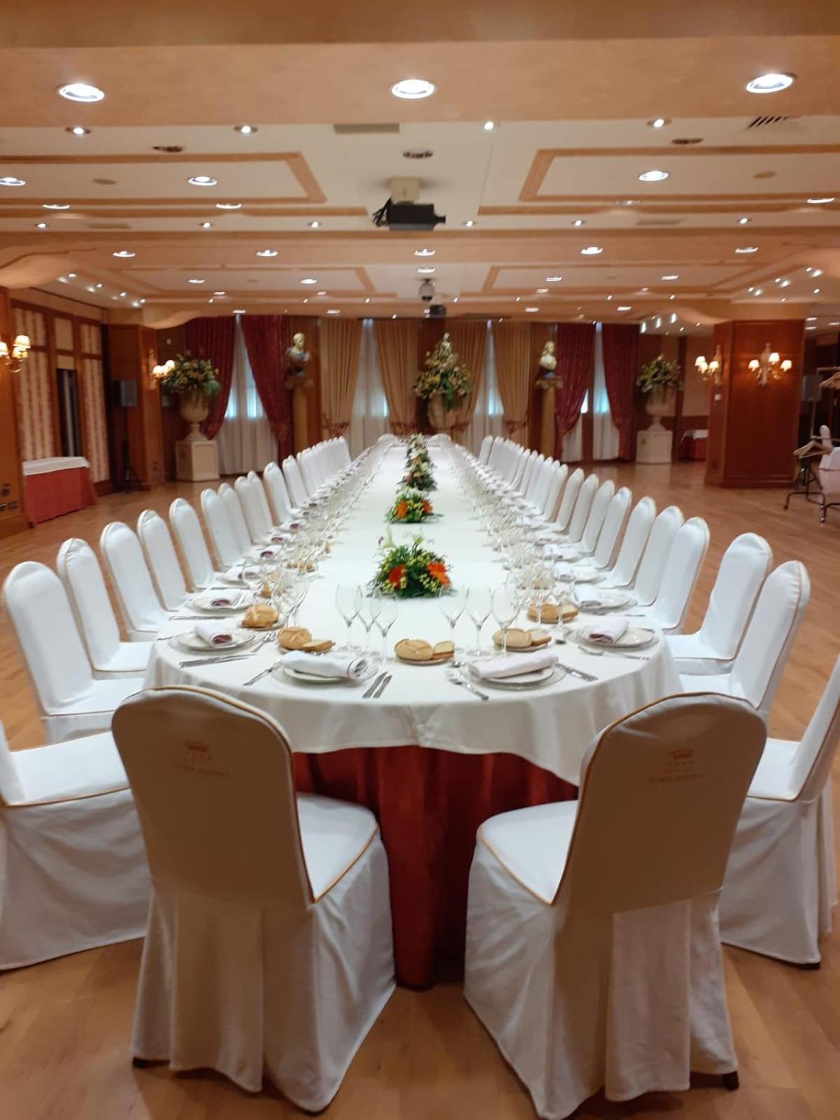 Hotel Conde Ansurez By Almia Hoteles บายาโดลิด ภายนอก รูปภาพ